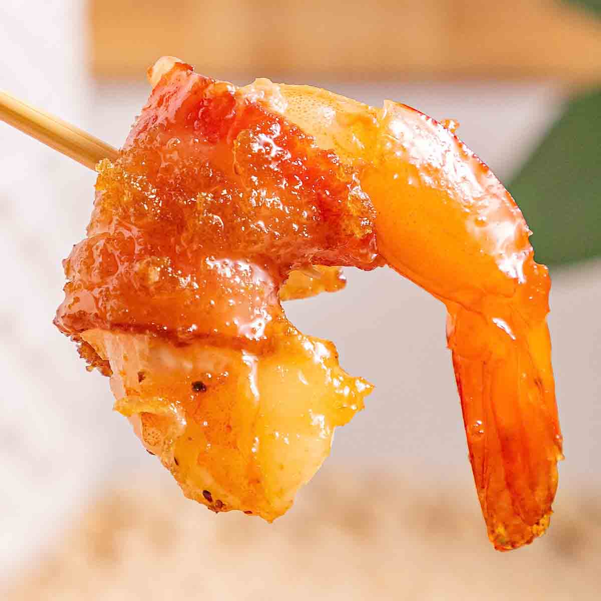 Easy Oven Bacon Wrapped Shrimp: Impress with Smoky, Savory Bites
